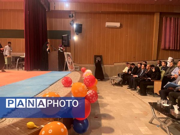 ویژه برنامه اختتامیه اوقات فراغت تابستانی کانون ها در خاتم
