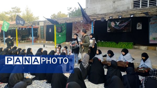بازدید مسئولین اداره آموزش و پرورش از هیئت دانش آموزی دختران حاج قاسم 