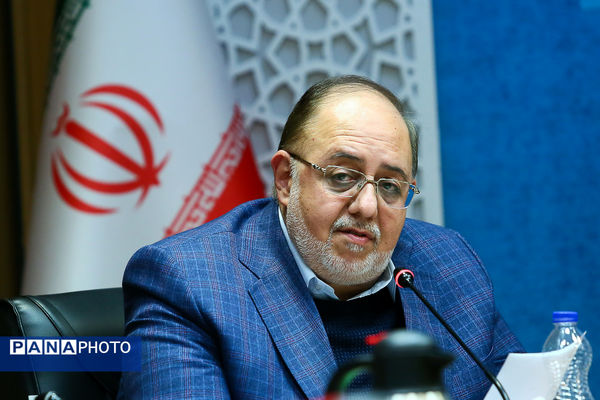 نشست صمیمانه وزیر آموزش و پرورش با مدیران مدارس