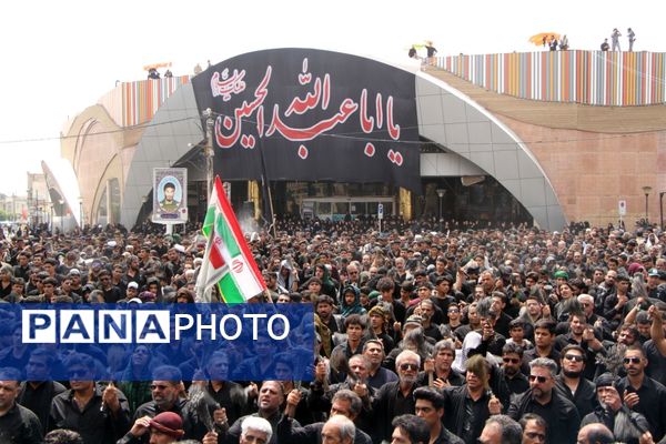 عزاداری عاشورای حسینی در گرمای سوزان بم
