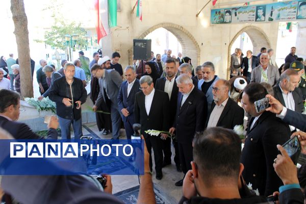 آغاز سفر وزیر میراثفرهنگی کشور به رباطکریم از امامزاده عمادالدین(ع)