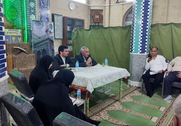 برگزاری میز خدمت به مناسبت هفته دولت در شهرستان زارچ