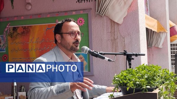 گرامیداشت روز معلم در مدرسه شاهد شهید سلطانی ناحیه ۱کرج 