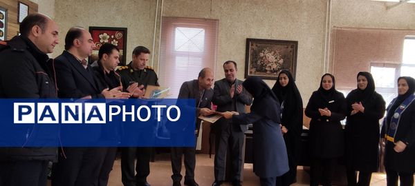 تفدیر سازمان دانش‌آموزی همدان از مدارس فعال تشکیلاتی پیشتازان