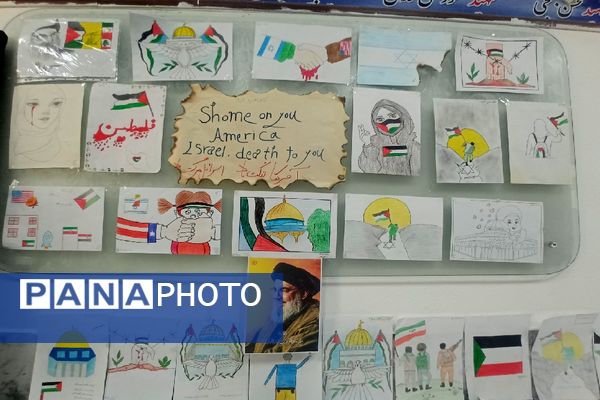 نمایشگاهی به نام نمایشگاه جبهه مقاومت در دبیرستان دخترانه دلیری 