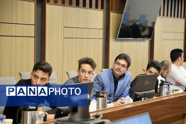 آیین تجلیل از دانش‌آموز خبرنگاران پانا پایتخت 