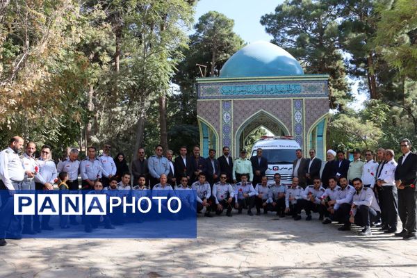 گرامیداشت روز آتش‌نشان و عطرافشانی مزار شهدای گمنام در تربت‌حیدریه