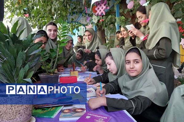 ایستگاه نشاط برای دانش‌آموزان بهارستانی