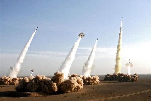 شلیک۱۴ موشک به مراکز نظامی رژیم صهیونیستی، درسی تاریخی پیش از آتش‌بس تحمیلی بود