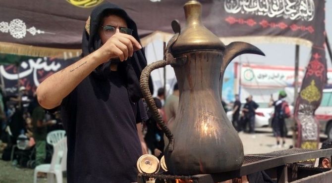 پیاده روی زائران امام رضا(ع) از ملک آباد تا مشهد 