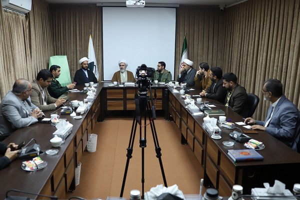 رونمایی از پوستر رویداد «یادگار ماندگار حاج شیخ» در قم