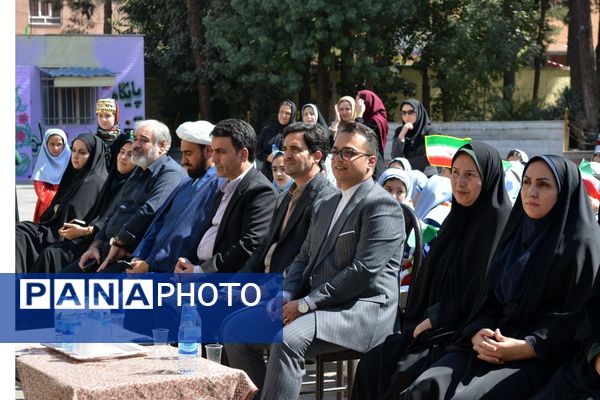 جشن عاطفه‌ها؛ لبریز از مهربانی در دبستان دخترانه قدر بهارستان ۲