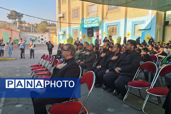 سوگواری معنوی در شیخ جنید(ره)؛ مدرسه غرق در عطر فاطمیه