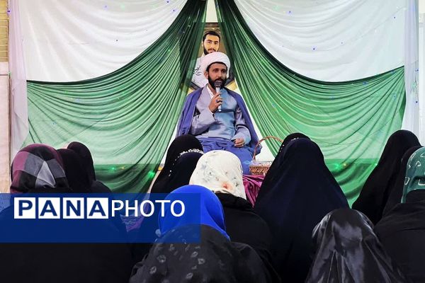 مراسم اختتامیه اعتکاف دانش آموزی در ناحیه دو شهرری 