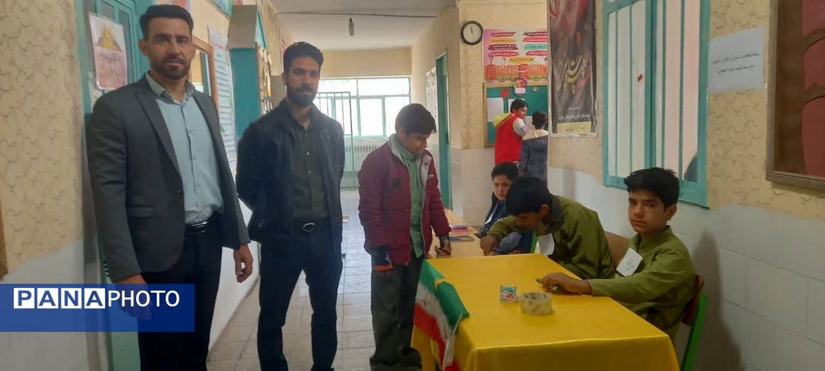 برگزاری انتخابات شورای دانش‌آموزی در مدرسه نواب صفوی