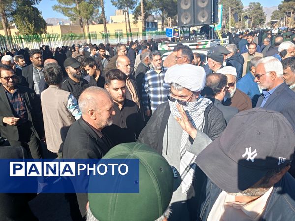 شهید گمنام در کاشمر تشیع شد