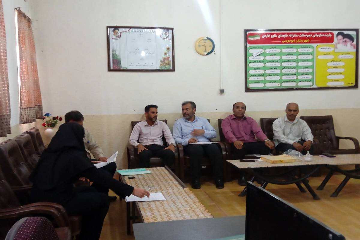 آماده‌سازی مدارس پیش از ورود دانش‌آموزان اولویت ماست
