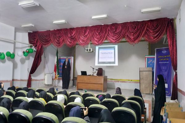 کارگاه توجیهی نوخبرنگاران پانا در نورآباد لرستان