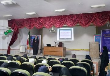 کارگاه توجیهی نوخبرنگاران پانا در نورآباد لرستان