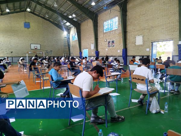 برگزاری آزمون ورودی مدارس تیزهوشان مقطع متوسطه اول در فاروج