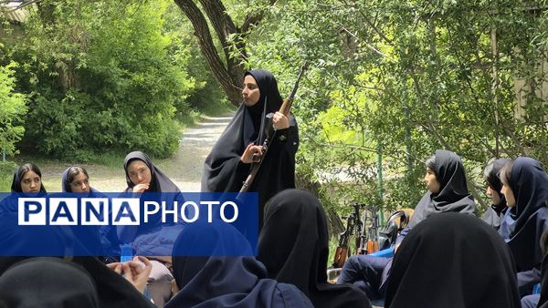 برگزاری اردوی عملی درس آمادگی دفاعی دانش‌آموزان در اردوگاه پنجعلی شازند