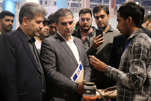 استعدادهای دانش‌آموزی را باید به چرخه‌ تجاری‌سازی بیاوریم