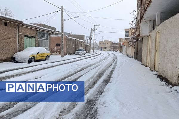 بارش زیبای برف پاییزی در شهرستان نیشابور 