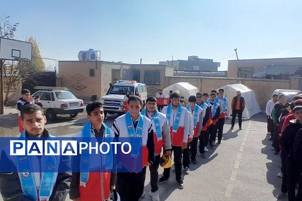 مانور سراسری زلزله در دبیرستان شهید محمدجواد باهنر دماوند