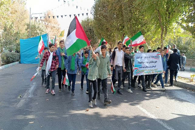 آمده‌ایم تا خون شهیدان جنگ ۱۲ روزه پایمال نشود