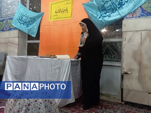 اجرای برنامه هایی زیبا و شاد برای کودکان در شهرستان کاشمر 