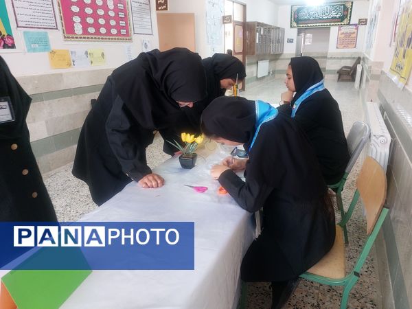 انتخابات شورای دانش آموزی در زاوه