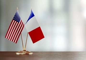 تنش میان فرانسه و آمریکا؛ پاریس سفیر واشنگتن را احضار کرد