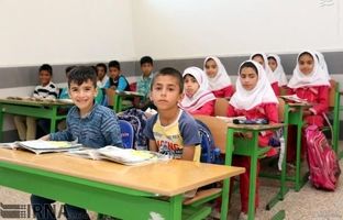«مدرسه‌سازی با مشارکت فرهنگیان» در لرستان آغاز شد