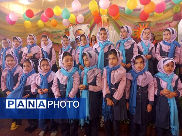 مراسم روز معلم به مناسبت هفته معلم در دبستان شاهد تحقیقی
