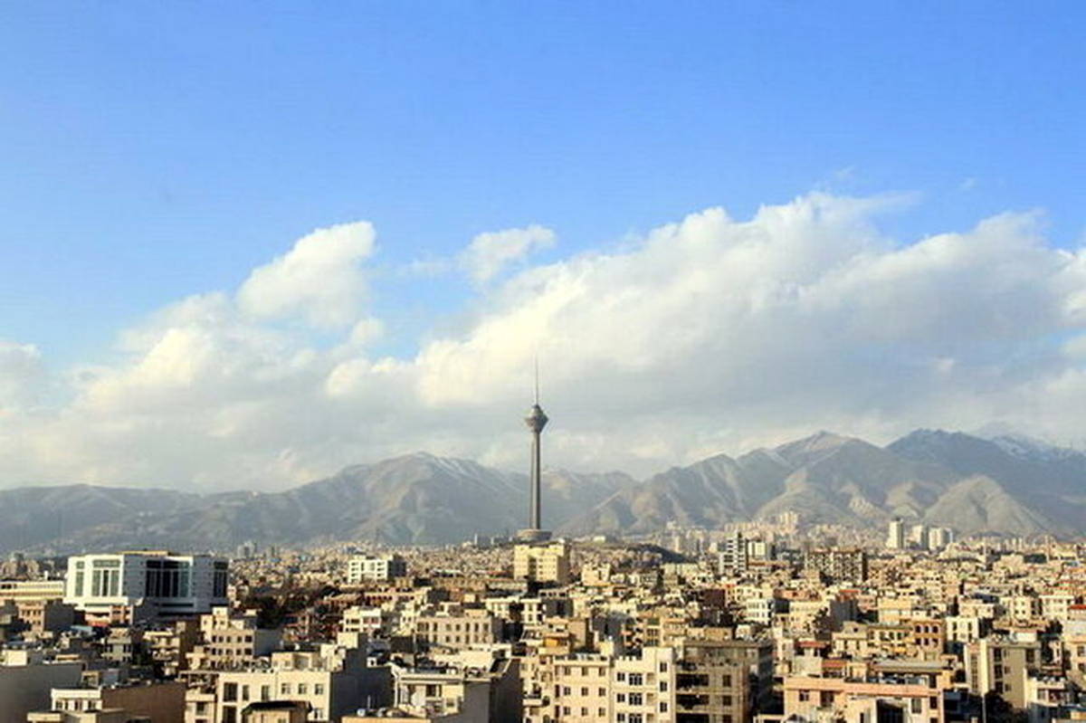 کاهش نسبی دمای هوای تهران طی امروز و فردا