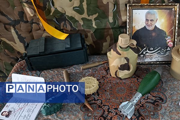 گرامیداشت یاد شهیدان در کلاس‌های دبستان بعثت۲ شهریار