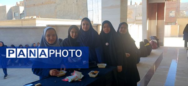 برپایی موکب دانش‌آموزی به‌مناسبت شهادت حضرت فاطمه(س)