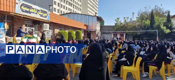 هفته پدافند غیر عامل و بسیج دانش‌آموزی در محمودآباد 