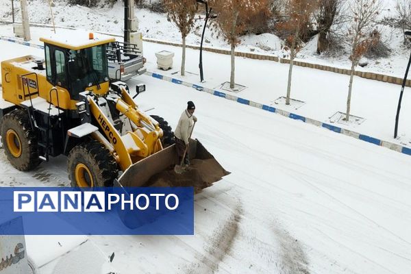 یک قدم مانده به زمستان طبیعت شهر بار کاملاً زمستانی شد
