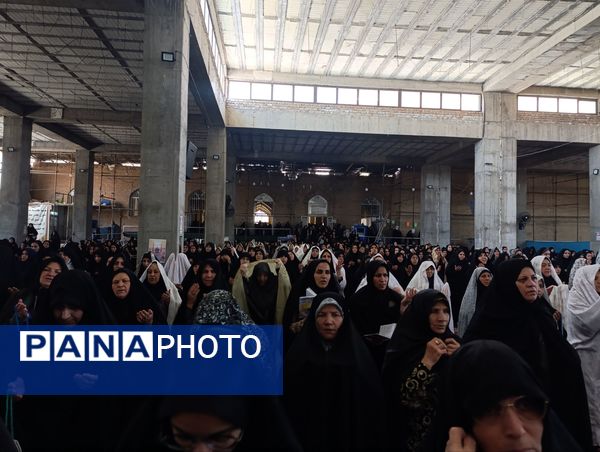 دومین نماز جمعه ماه محرم در نیشابور 