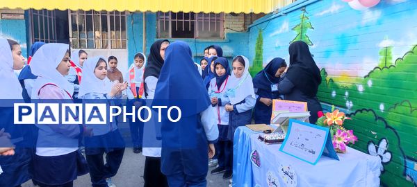 آیین افتتاحیه سفیران سلامت در مدرسه شهید خاقانی شهرستان شیروان