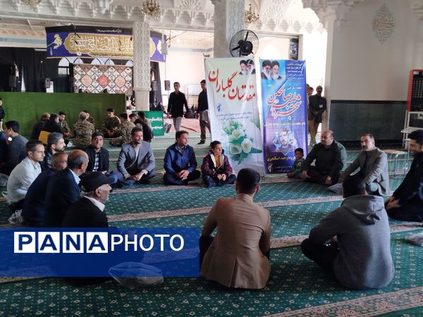 گردهمایی باشکوه بسیجیان کاشمر در باغمزار به مناسبت هفته بسیج  