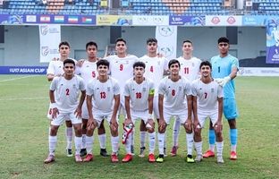 جدال یوزهای نوجوان با هند برای صعود