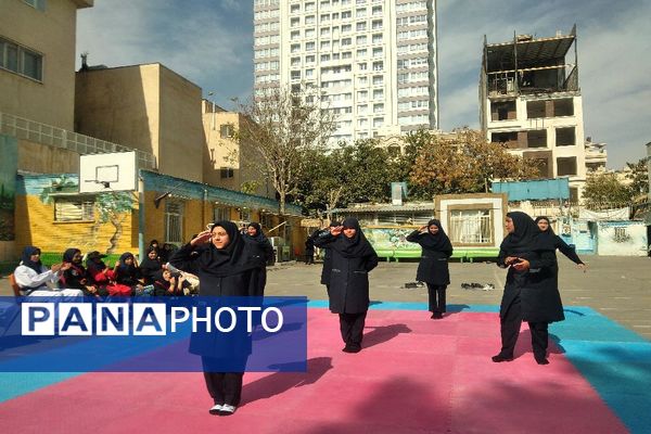 المپیاد درون مدرسه‌ای دبیرستان شاهد تکتم