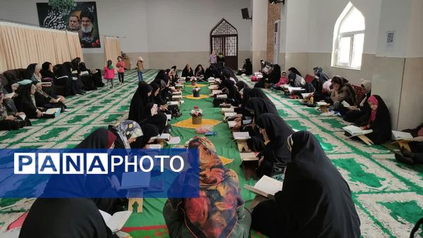 جز خوانی قرآن کریم در ماه مبارک رمضان در مسجد خاتم النبیین