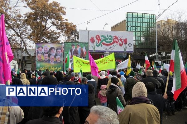 راهپیمایی باشکوه ۲۲ بهمن ماه شهرستان بجنورد 