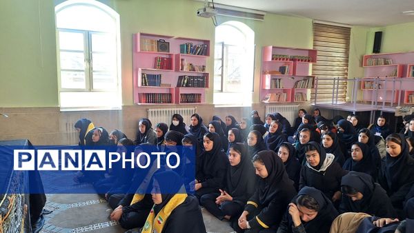 لحظات فاطمی در مدرسه شهید قنبری لاله تبریز