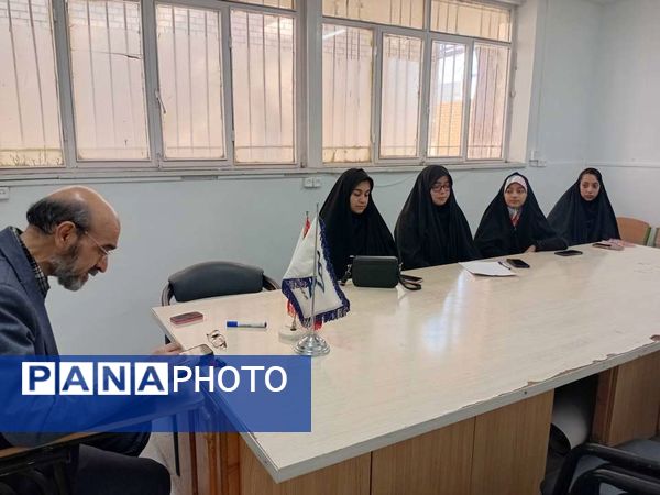 نخستین جلسه راهنمایان خبرنگاری شهرستان خلیل آباد