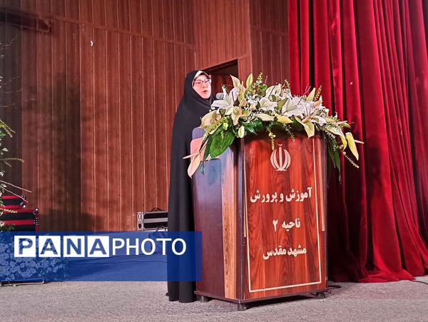 نشست طرح نماد در تالار تربیت ؛ گامی برای تقویت مراقبت اجتماعی دانش‌آموزان 