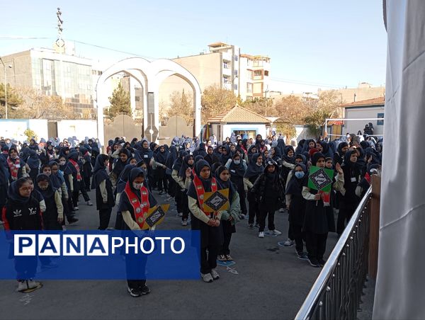 آوای عترت و نور قرآن در دبستان آرمینه مصلی نژاد